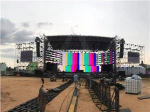 Giàn nhôm hòa nhạc